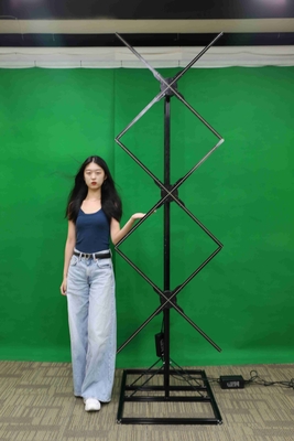 100CM 1*3 Human Shape Splicing Solution 3D Hologram Fan Advertising Machine
